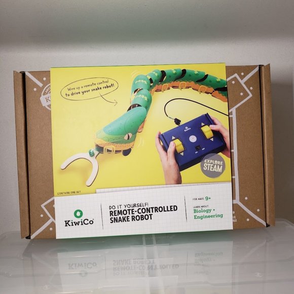 New Remote controlled Snake Robot Kiwi Co. KiwiCo LED Circuits and Biomimicry Sn - Picture 1 of 12